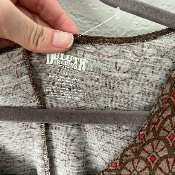 Duluth Trading Company Dress Women's XL To N Flow Jersey Knit Dress Beige Geo - Picture 4 of 6